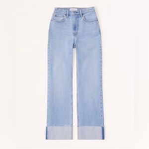 Abercrombie & Fitch Light Blue Cropped Jeans